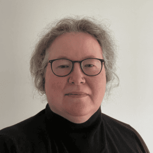 Elspeth Minty headshot